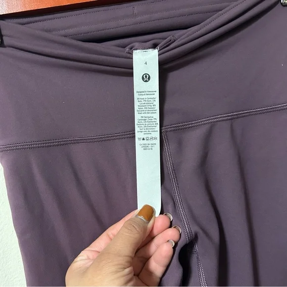 LULULEMON - Wunder Train Contour Fit High-Rise 25”